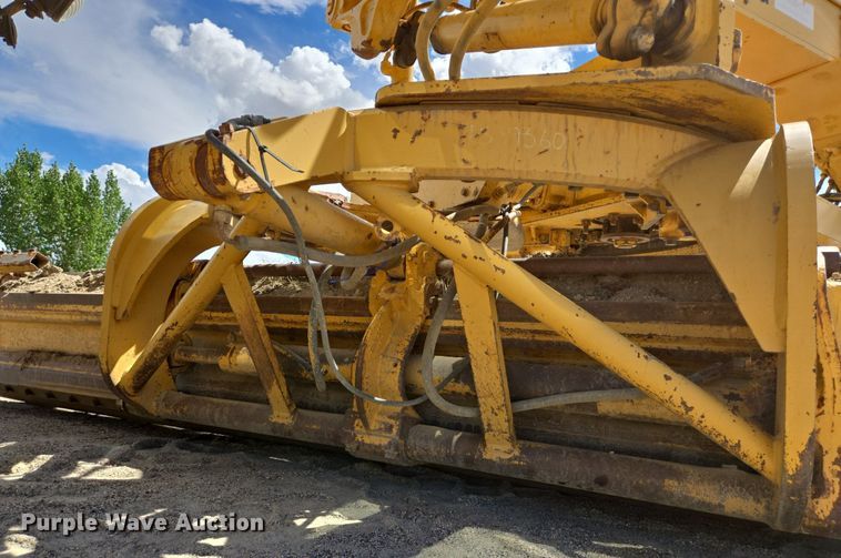 image for item LW9819 1990 Caterpillar 140G motor grader