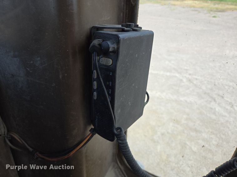 image for item LW9819 1990 Caterpillar 140G motor grader