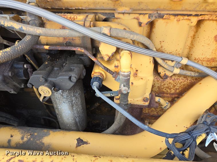 image for item LW9819 1990 Caterpillar 140G motor grader