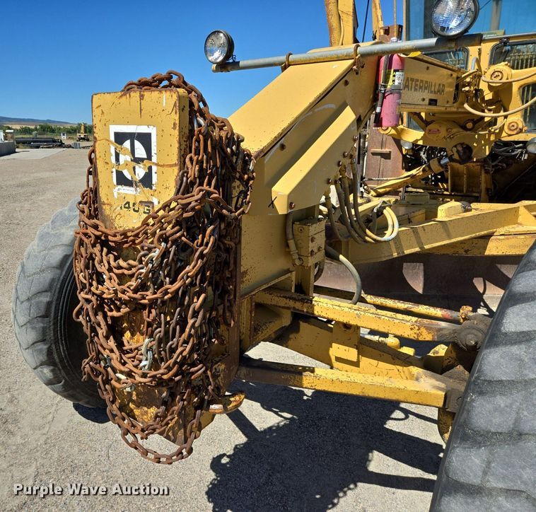 image for item LW9820 1981 Caterpillar 140G motor grader