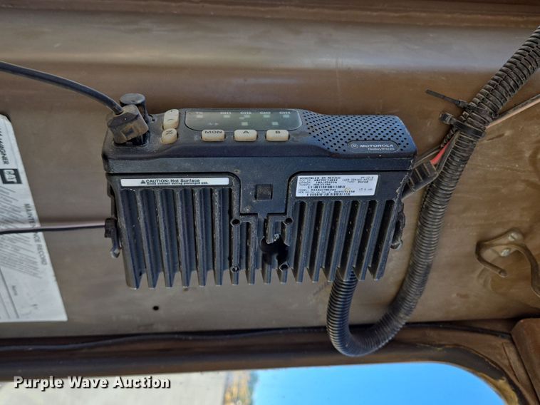 image for item LW9820 1981 Caterpillar 140G motor grader