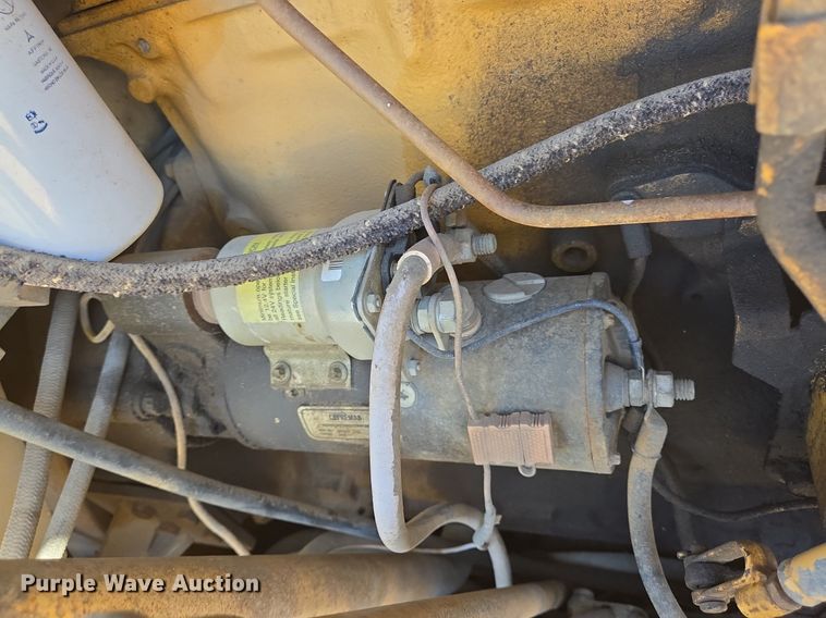 image for item LW9820 1981 Caterpillar 140G motor grader