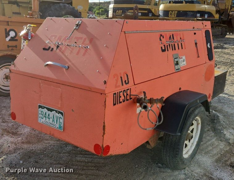 image for item LW9821 1999 Superior 210 air compressor