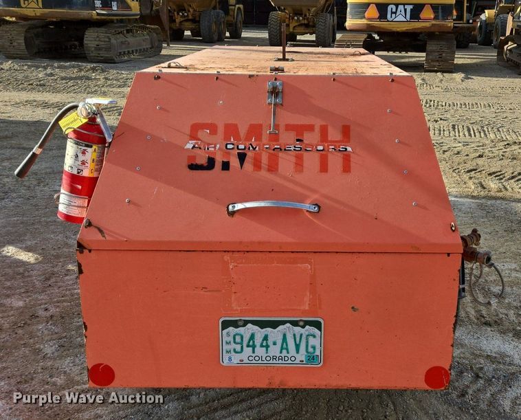 image for item LW9821 1999 Superior 210 air compressor