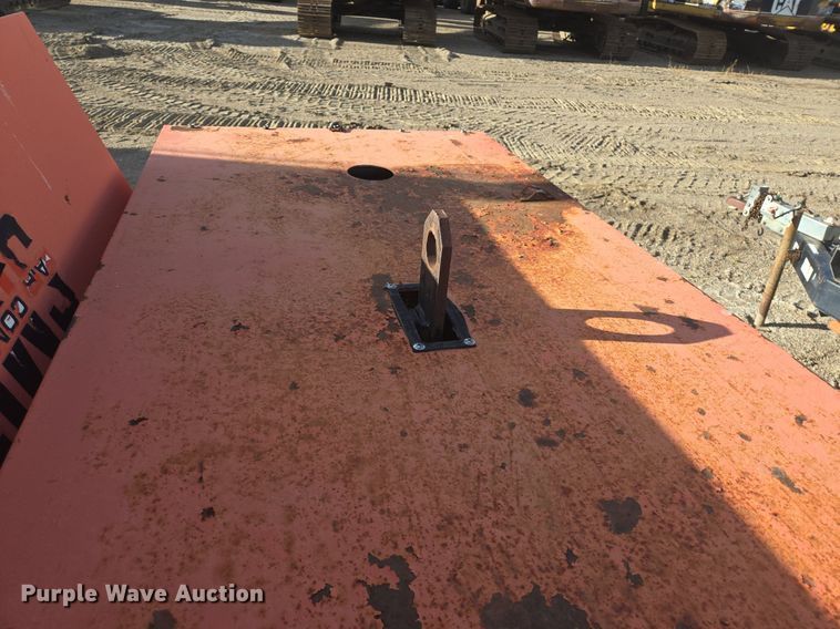 image for item LW9821 1999 Superior 210 air compressor