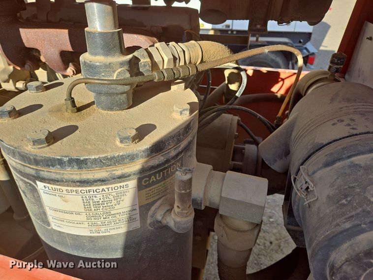 image for item LW9821 1999 Superior 210 air compressor