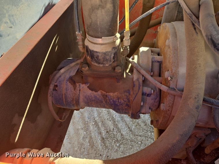 image for item LW9821 1999 Superior 210 air compressor