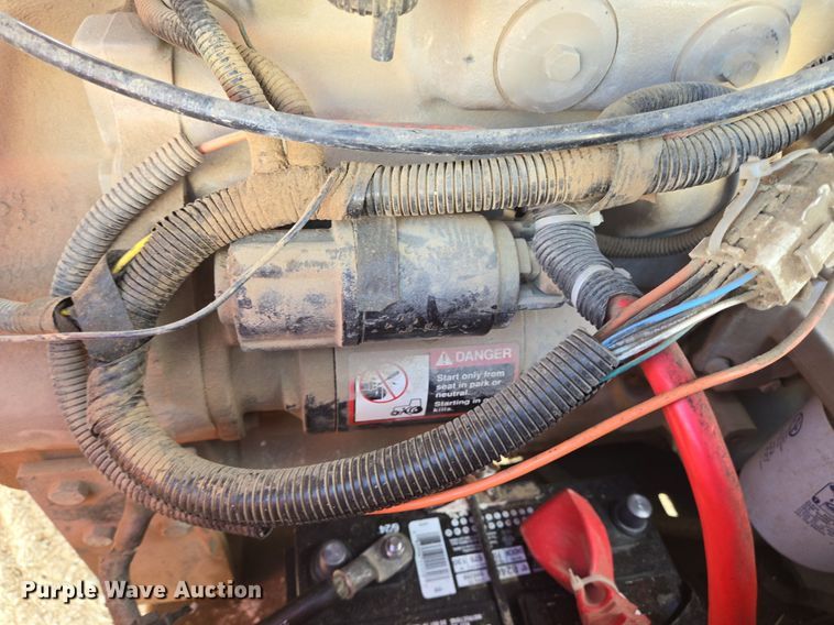 image for item LW9821 1999 Superior 210 air compressor