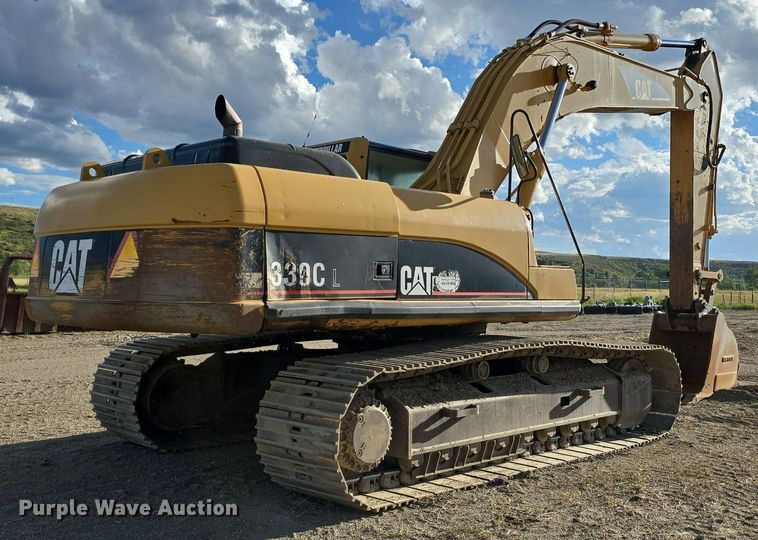 image for item LW9823 2002 Caterpillar  330C L excavator