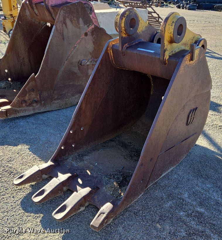 image for item LW9827 Excavator bucket