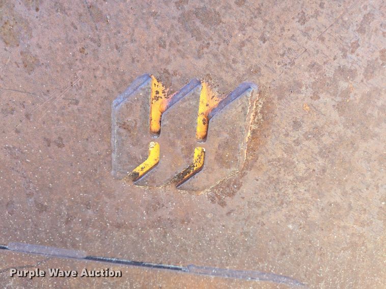 image for item LW9827 Excavator bucket