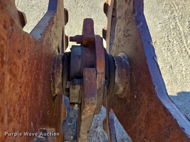 image for item LW9829 Compaction wheel