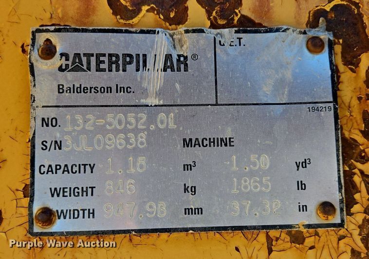 image for item LW9830 Caterpillar excavator bucket