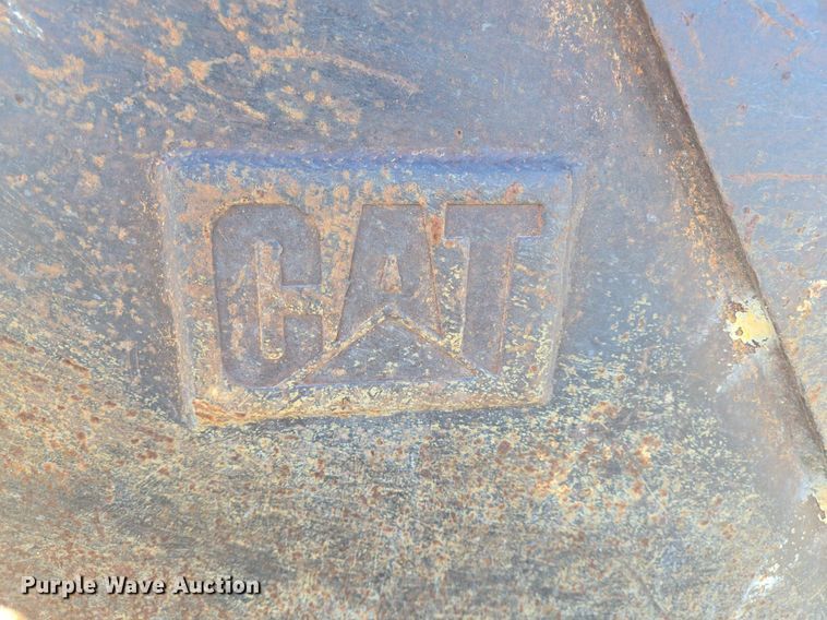image for item LW9832 Caterpillar excavator bucket