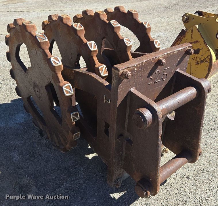 image for item LW9837 Compaction wheel