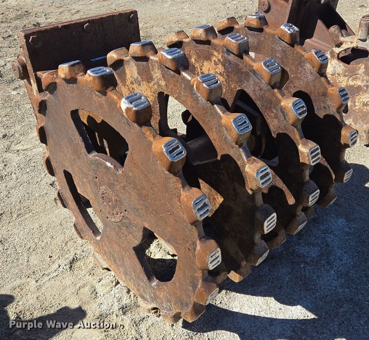 image for item LW9838 Compaction wheel