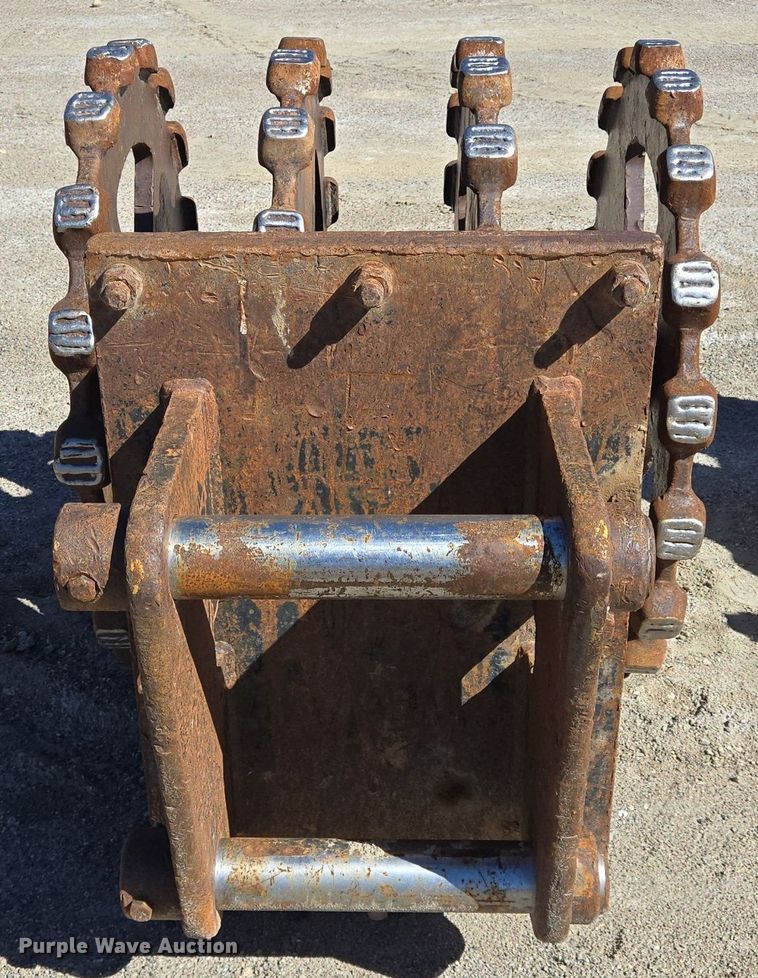 image for item LW9838 Compaction wheel