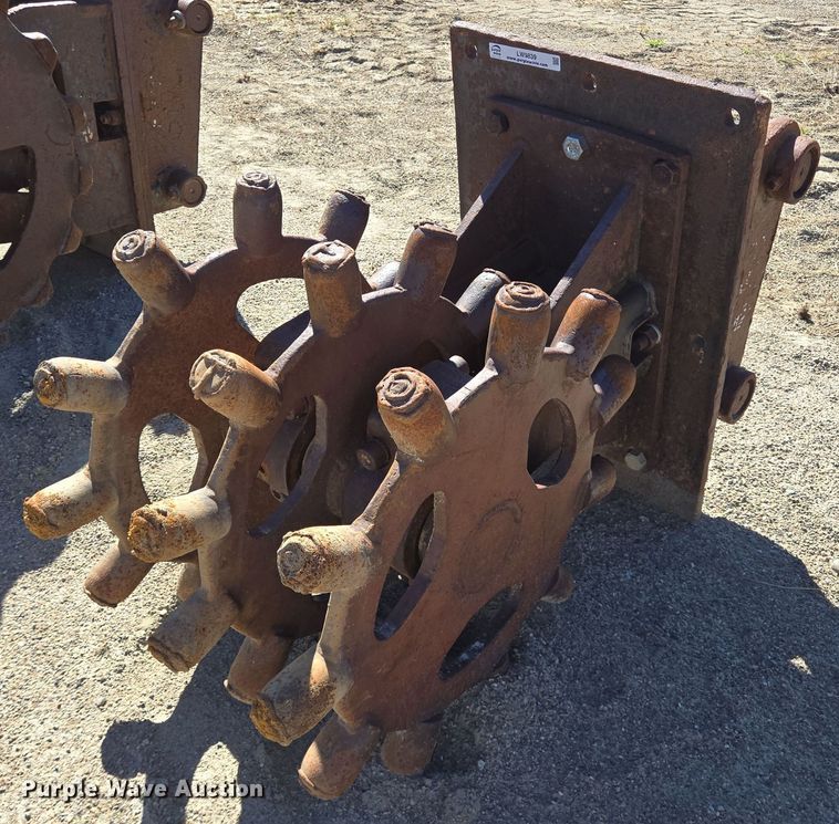 image for item LW9839 Compaction wheel