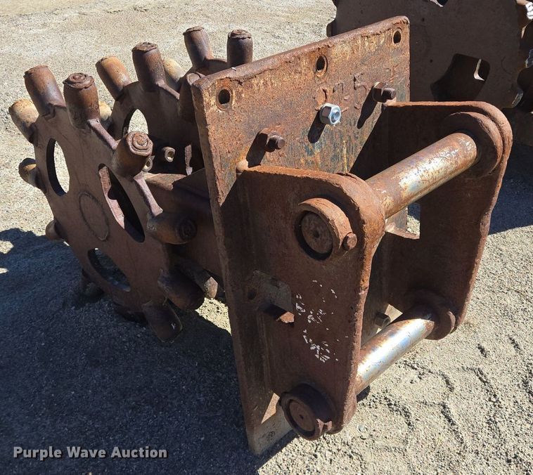 image for item LW9839 Compaction wheel