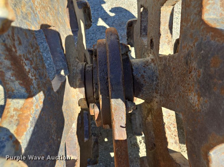 image for item LW9840 Compaction wheel