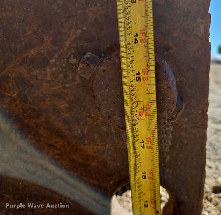 image for item LW9840 Compaction wheel