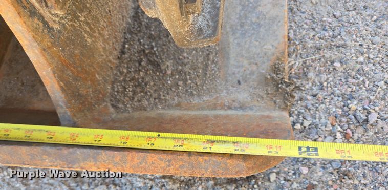 image for item LW9842 NPK plate compactor