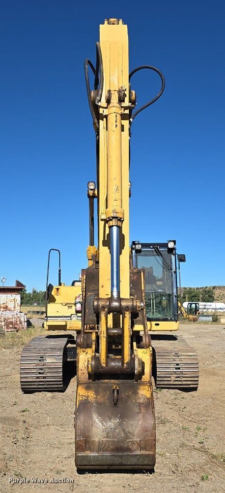 image for item LW9846 1997 Caterpillar 325B L excavator