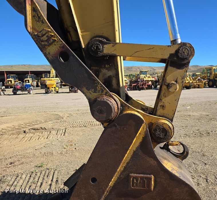 image for item LW9846 1997 Caterpillar 325B L excavator