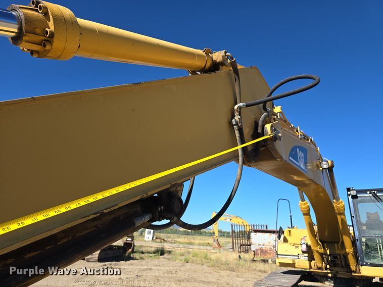 image for item LW9846 1997 Caterpillar 325B L excavator