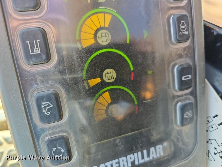 image for item LW9846 1997 Caterpillar 325B L excavator