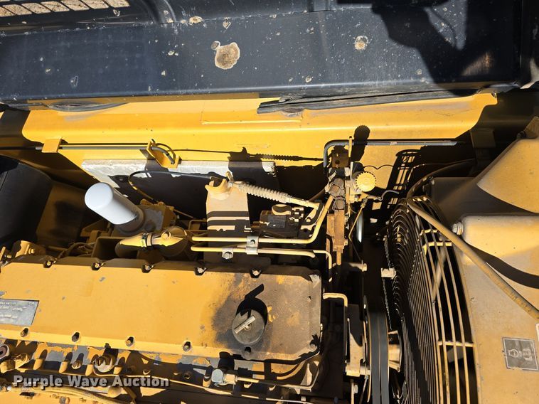 image for item LW9846 1997 Caterpillar 325B L excavator