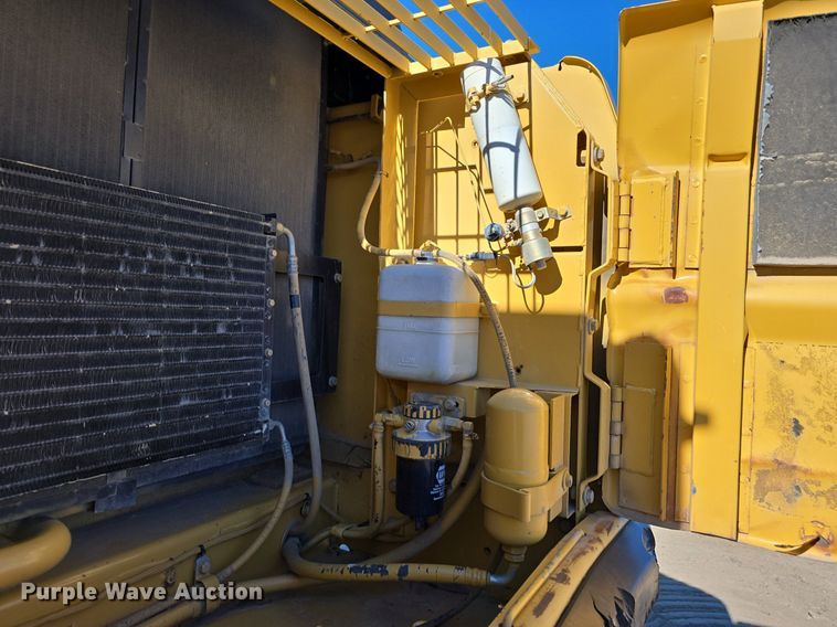 image for item LW9846 1997 Caterpillar 325B L excavator