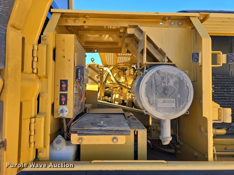 image for item LW9846 1997 Caterpillar 325B L excavator