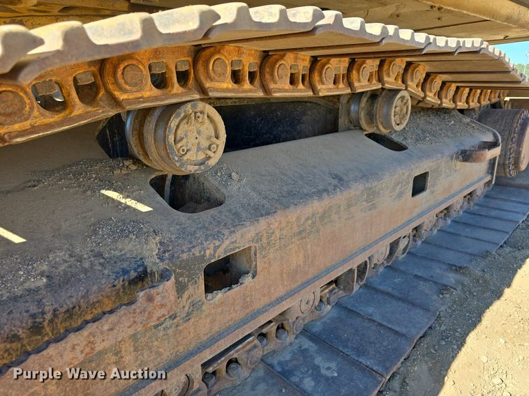 image for item LW9846 1997 Caterpillar 325B L excavator