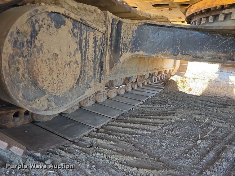 image for item LW9846 1997 Caterpillar 325B L excavator