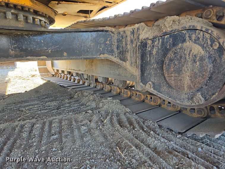 image for item LW9846 1997 Caterpillar 325B L excavator