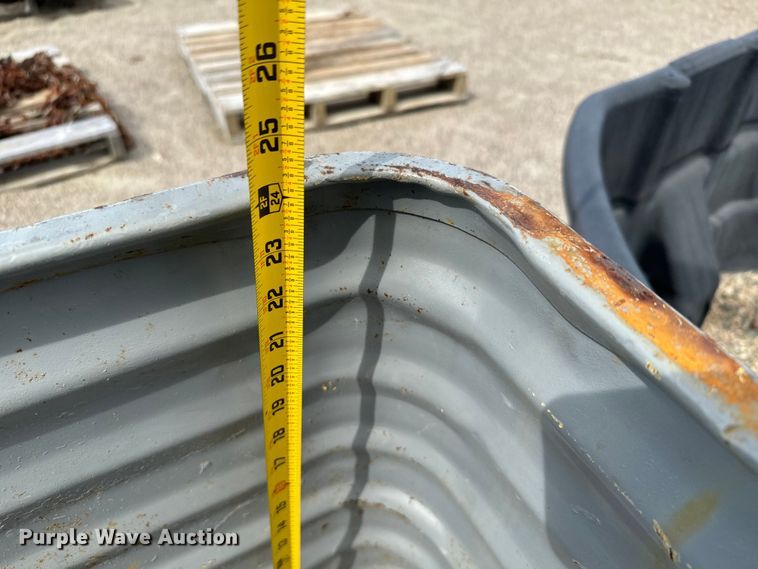 image for item LW9853 Livestock equipment