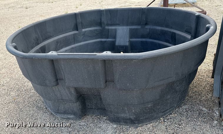 image for item LW9853 Livestock equipment