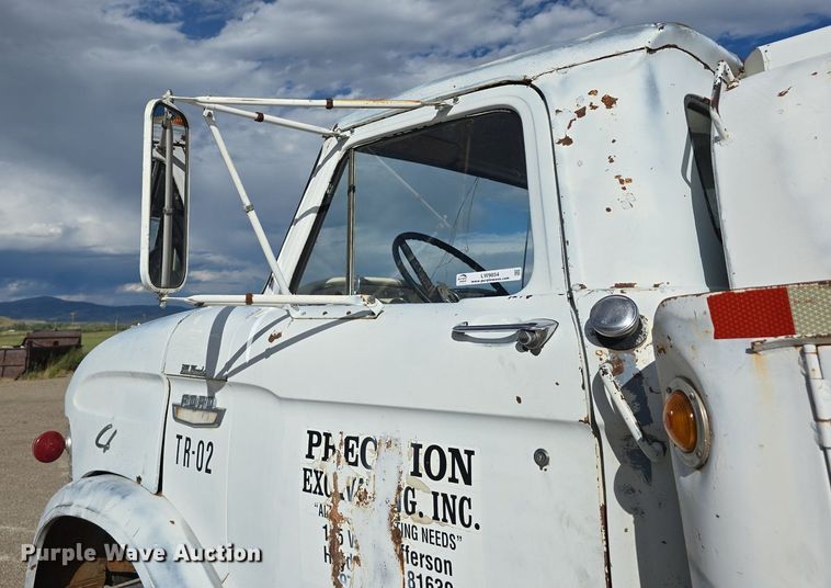 image for item LW9854 1965 Ford fuel truck