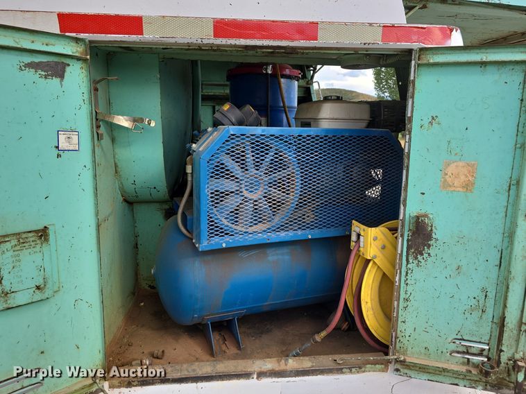 image for item LW9854 1965 Ford fuel truck