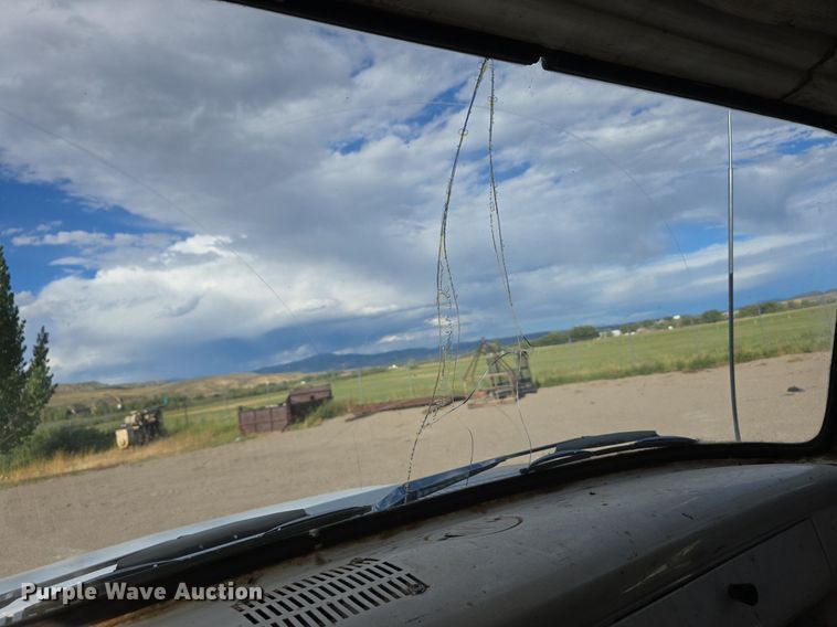 image for item LW9854 1965 Ford fuel truck