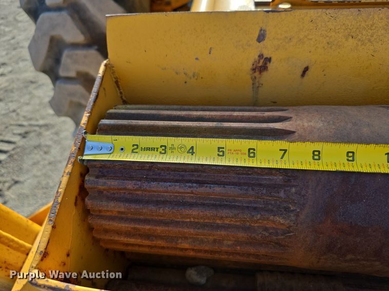 image for item LW9855 1970 Galion C-125 crane