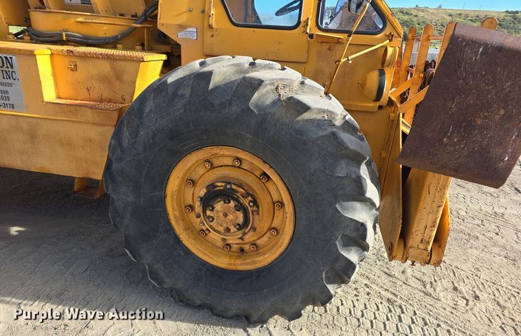 image for item LW9855 1970 Galion C-125 crane