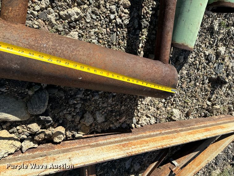 image for item LW9858 32' pipe gate