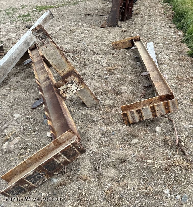 image for item LW9859 Pipe rack