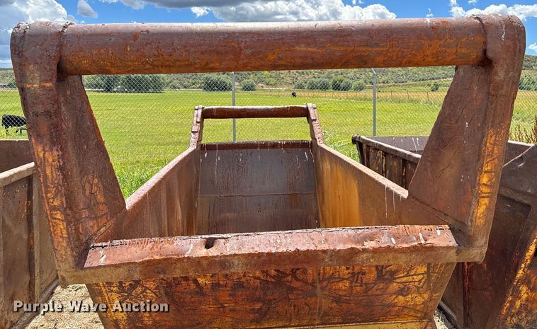 image for item LW9865 (2) rock boxes