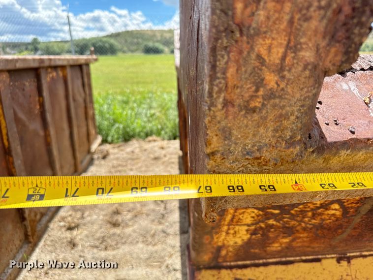 image for item LW9865 (2) rock boxes