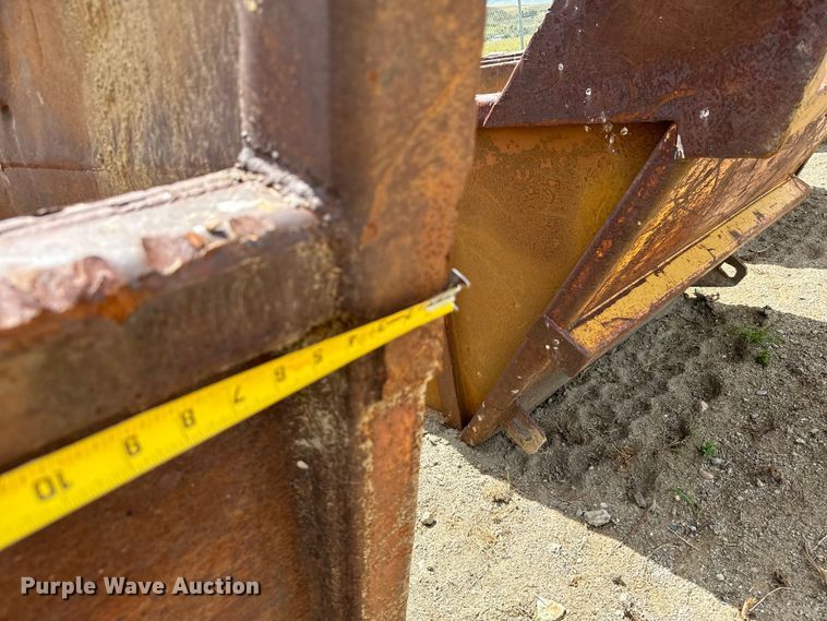 image for item LW9865 (2) rock boxes