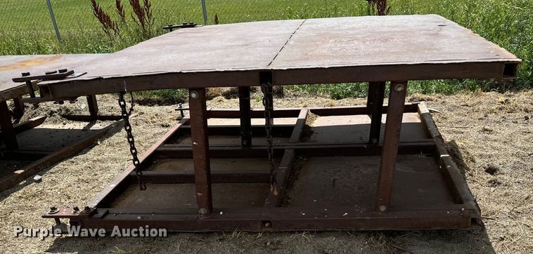 image for item LW9866 (3) trench boxes