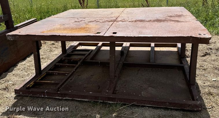 image for item LW9866 (3) trench boxes